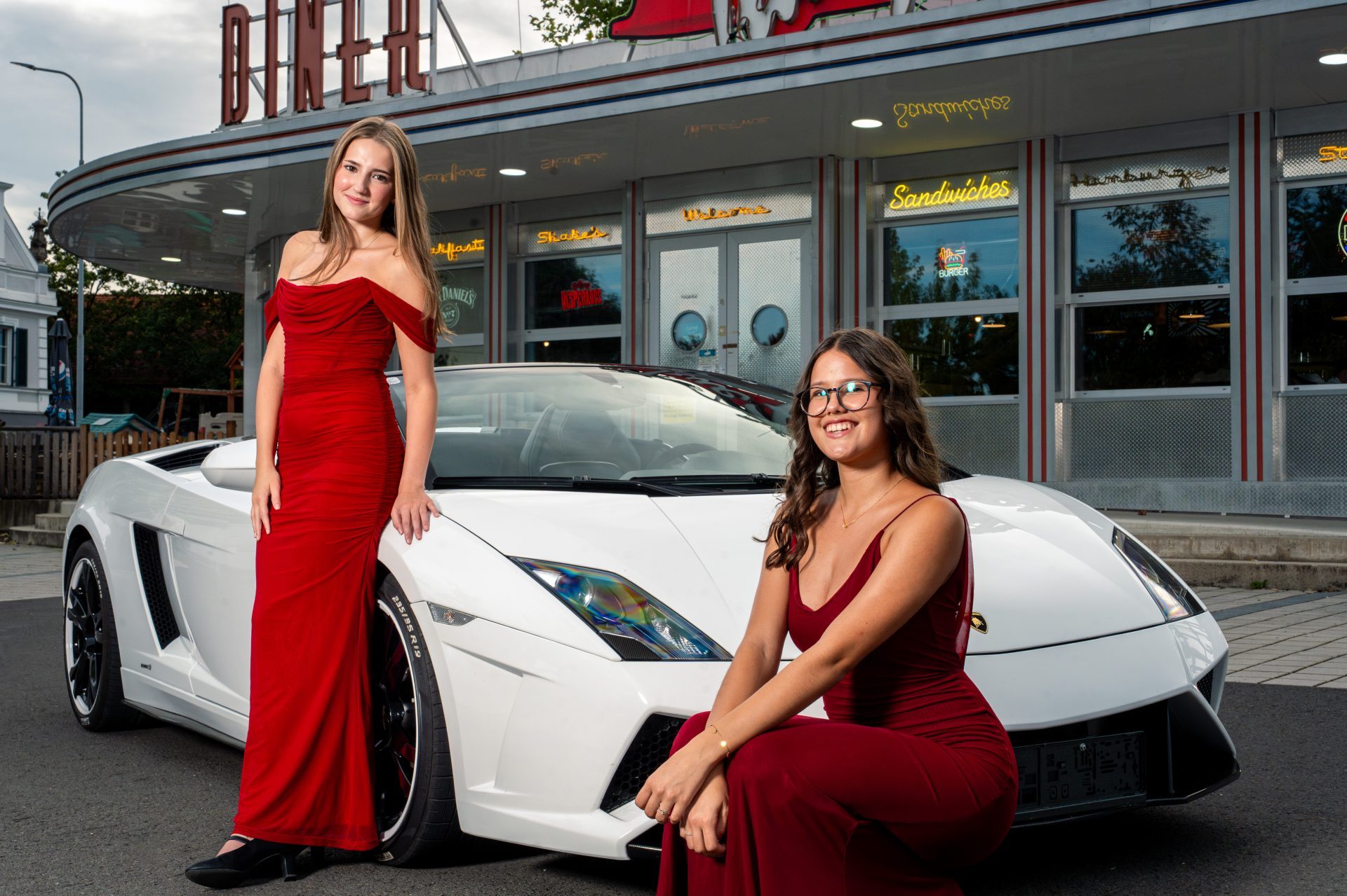 Zeitungs-Komitee Fotos