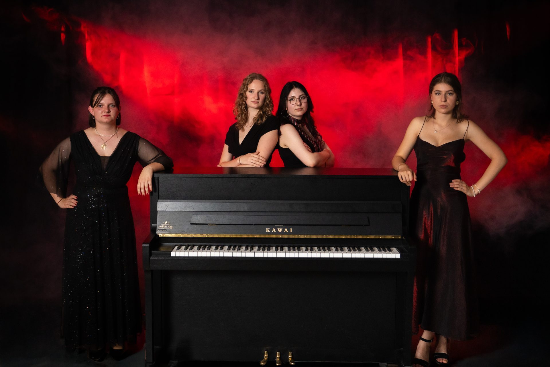 Zeitungs-Komitee Fotos